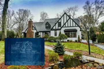 Jenny Viteritti's Hillsdale home was one of the first in Hillsdale's Saddle-Wood-Hills community, a development by renowned Bergen County architect B. Spencer Newman.