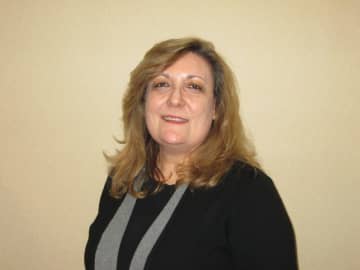 Carmela Pascarella, Branch Manager of the Washington Township branch of Oritani Bank.