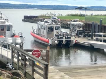 The Rockland County Sheriff's Office rescued a child that was underwater after the boat they were riding in flipped over.