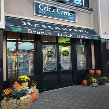 Celtic Corner in Hawthorne is dishing up Irish classics with a twist.