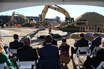 Gov. Kathy Hochul announced the groundbreaking for Phase Two of the $700 million Ronkonkoma Hub in Brookhaven.
