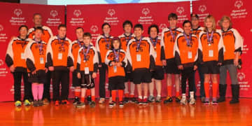 Floor hockey is just one of the sports that the Bergen County Wildcats participate it. This is this year's floor hockey orange squad.