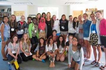 Girls’ Leadership Worldwide at Eleanor Roosevelt at Val-Kill is one of the hosts for LUNAFEST, which will be held at the FDR Presidential Library and Museum in Hyde Park on Thursday, April 14, starting at 6 p.m.