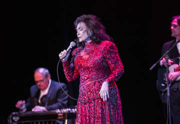 Country music legend Loretta Lynn performed at the Tarrytown Music Hall on Sunday.