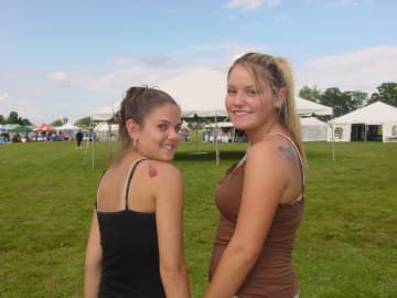 Rebecca Conroy, left, started Young Adults Against Substance Abuse after her best friend Kylie Gnehm, right, died of a heroin overdose.