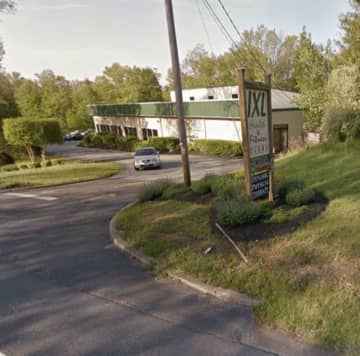 IXL Fitness on Route 9G in Rhinebeck was the scene of several recent car break-ins, state police say. Thieves smashed the windows of three locked cars and took valuable items stored inside.