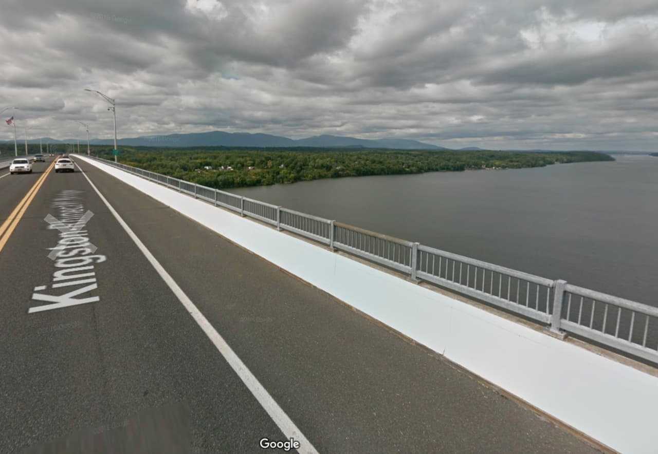 The Kingston-Rhinecliff Bridge