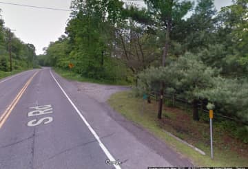 <p>Route 9 was closed in Rhinebeck following a single-vehicle crash.</p>