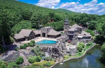 The estate is anchored by a castle and includes six bedrooms, 12 bathrooms and two conference rooms.