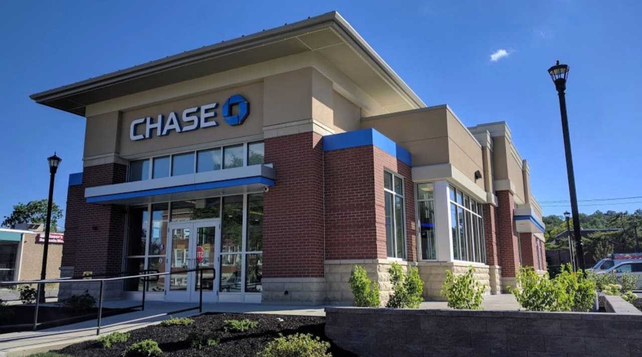 A Scarsdale resident was the victim of a $190,000 identity theft from his Chase Savings account.