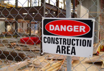 An out-of-state construction firm faces nearly $150,000 in penalties for hazards identified by OSHA at a Bridgeport worksite.