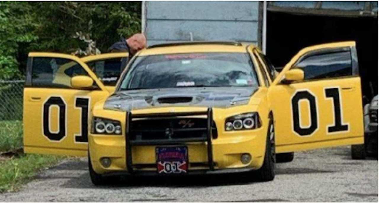 A 2006 Dodge Charger