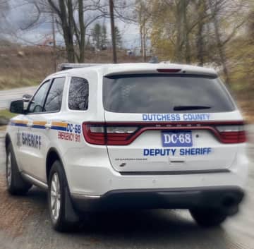 The Dutchess County Sheriff's Office issued an alert following a recent rash of auto break-ins.