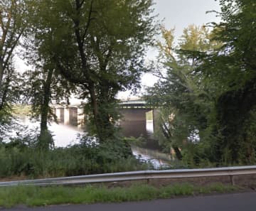 Police are searching for a man who jumped from the Dexter Coffin Bridge Into the Connecticut River.