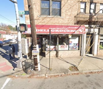 Ekam Shop Deli Grocery located on 5th Avenue in Mount Vernon.