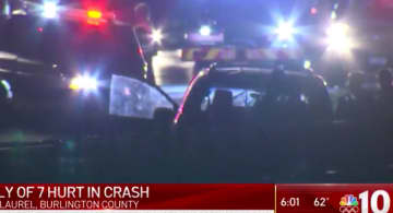 Seven people were hurt in a crash on I-295 early Monday. (Courtesy: 10-TV Philadelphia)