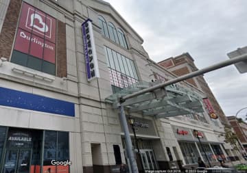 City Center 15 Cinema de Lux, located in White Plains, will be closing at the end of October.