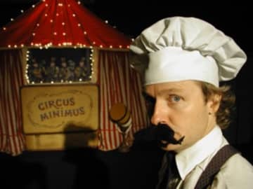 Kevin O'Keefe will perform his one-man act "Circus Minimus" on Larchmont Day.