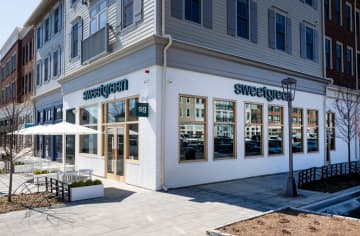 A new sweetgreen will soon open in Darien at 126 Heights Rd.