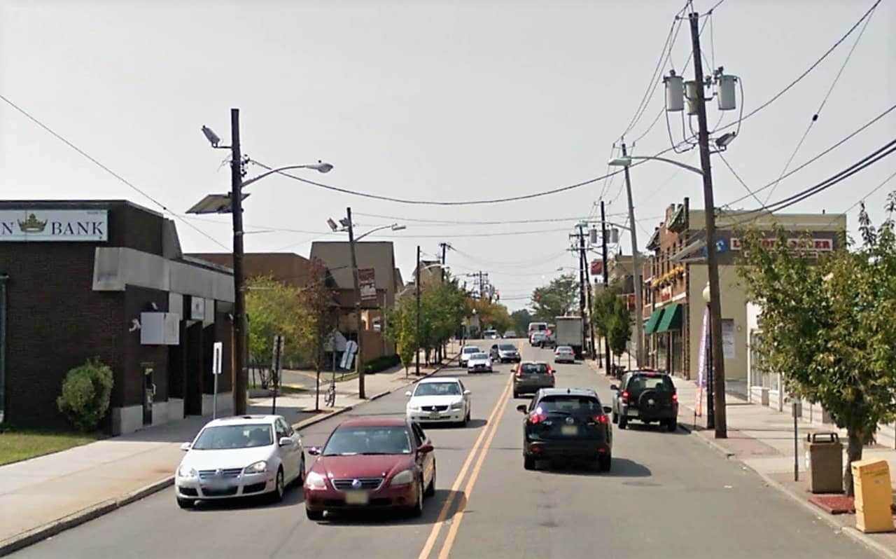 300 block of Clifton Avenue