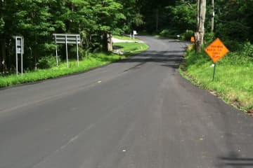 Drivers in Pound Ridge find smooth sailing on recently resurfaced Westchester Avenue.