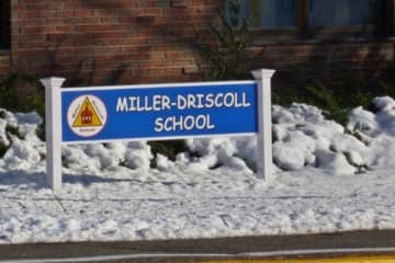 Wilton Superintendent Gary Richards announced Tuesday that the indoor air quality of Miller-Driscoll School will be re-tested.