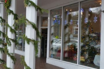A storefront decorated during the 2011 Holiday Stroll in Wilton.