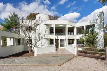 95 Oliver Road