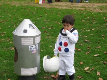 The Rag-A-Muffin Parade brought an astronaut to Eastchester.