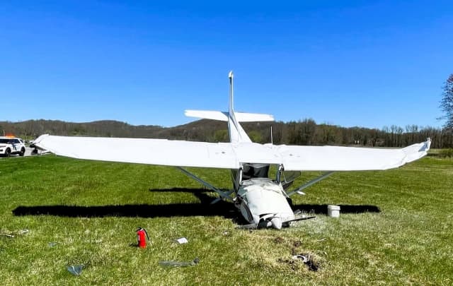 <p>The single-engine 150 crashed around 11:45 a.m. April 16 at the privately-owned 96-acre airport on County Road 629 in Wantage.
  
</p>
