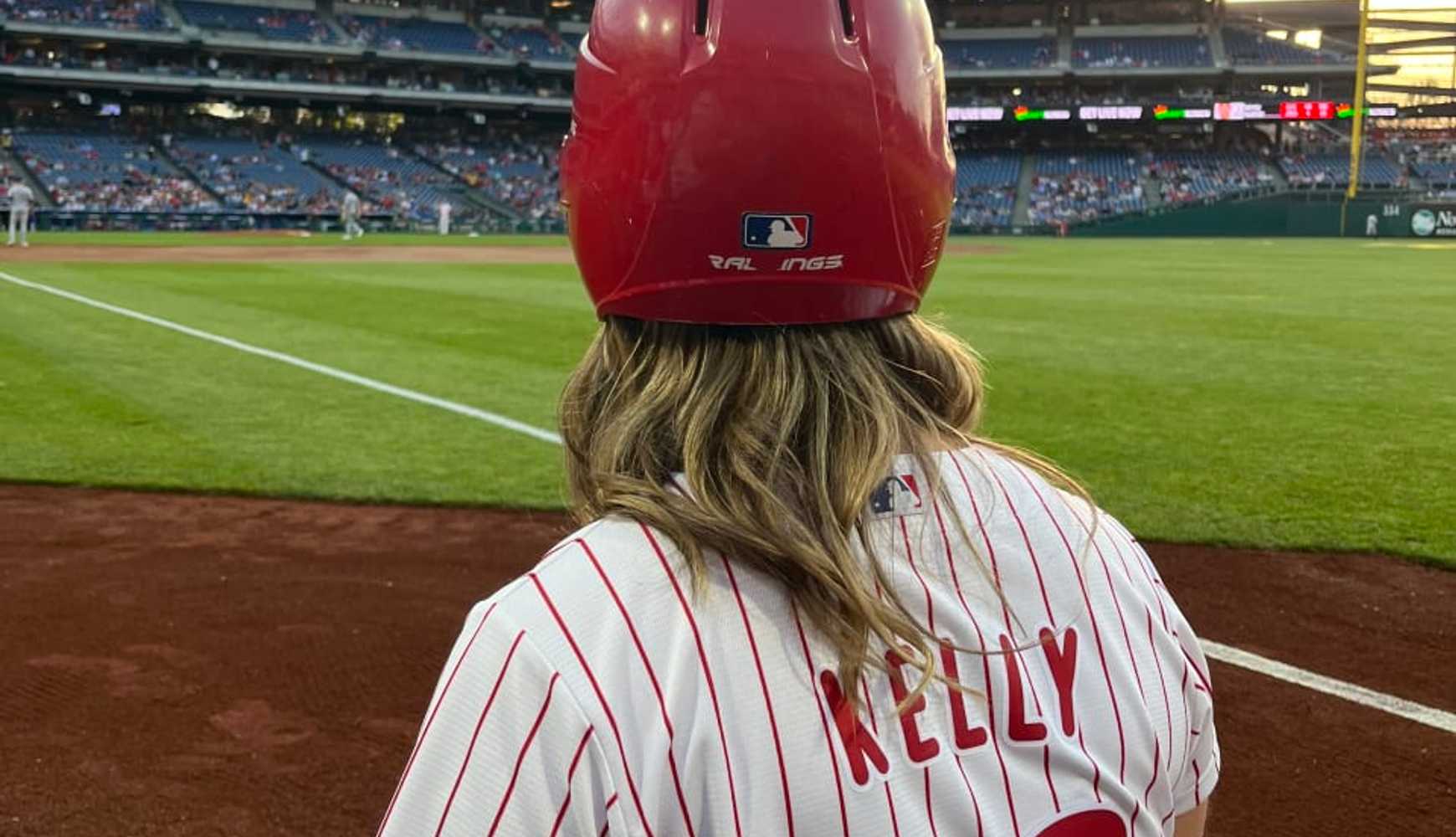 Watch For NJ History Teacher As Ballgirl During Phillies Nlcs Game